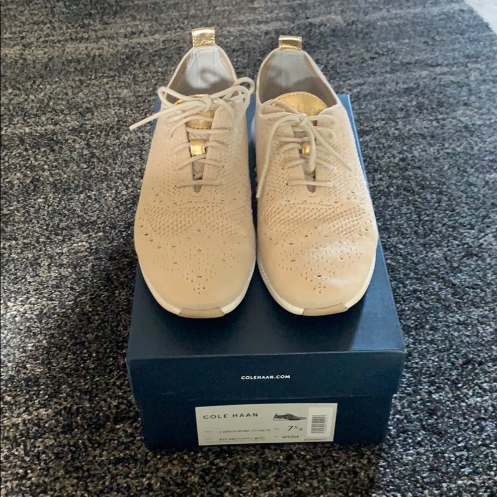 Cole Haan Women’s Zerogrand Stitchlite Oxford